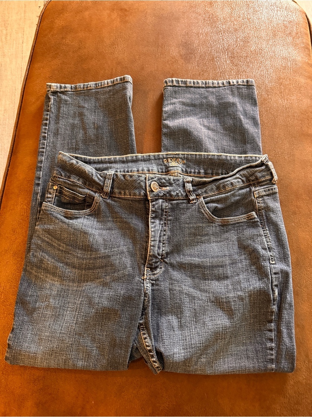 Riders by Lee Women’s Mid Rise Straight Leg Blue Denim Jeans
